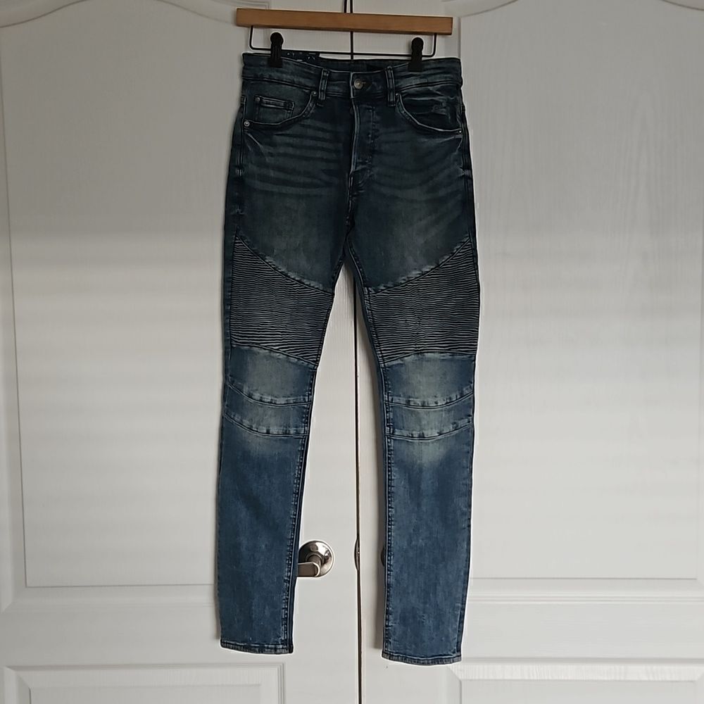 H&M Men Skinny Jeans 30 Light Blue Washed